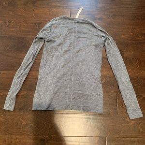 Lululemon Swifty Tech 2.0 Long Sleeve.